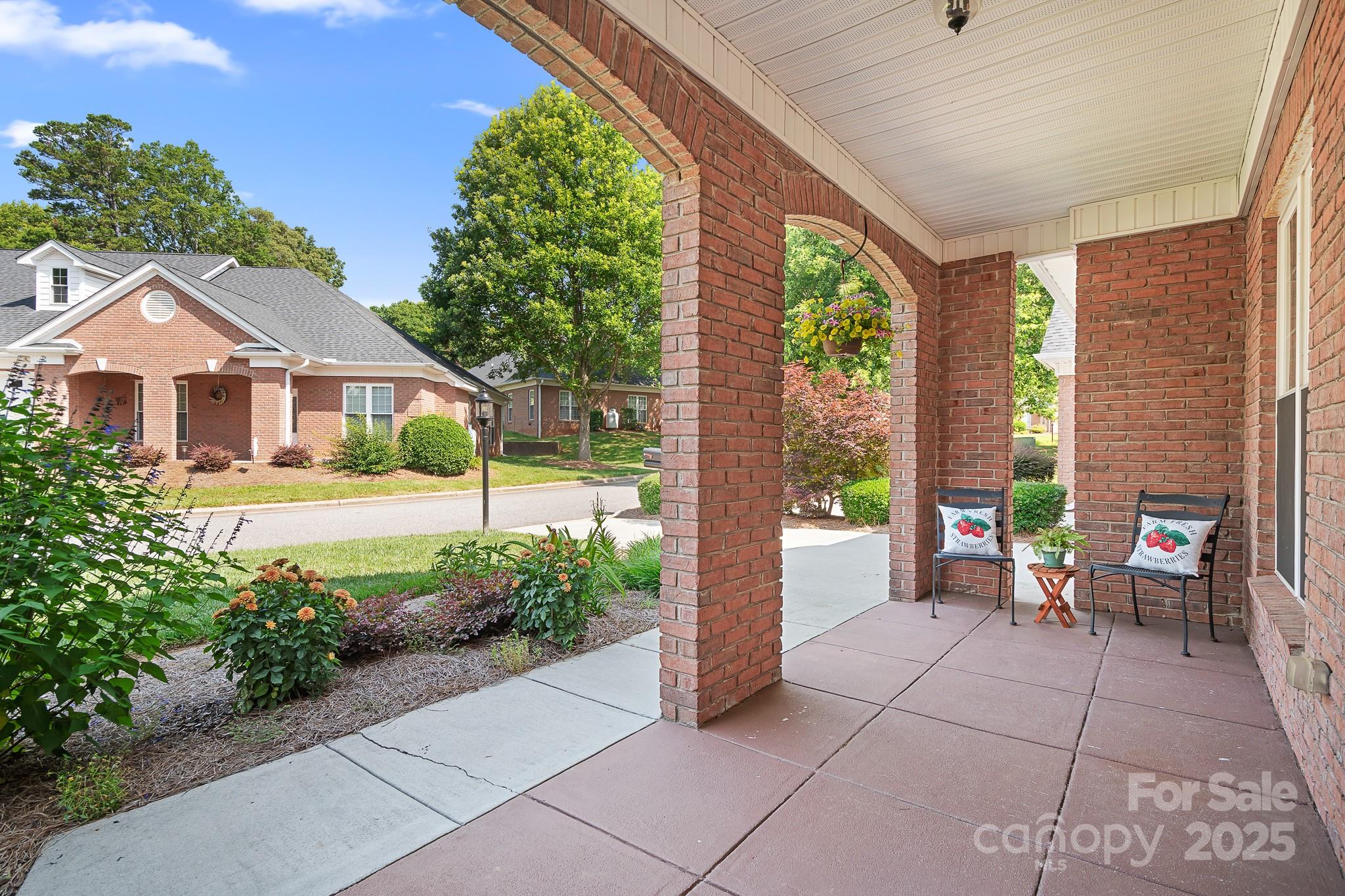 Northgate Off Main - Residential