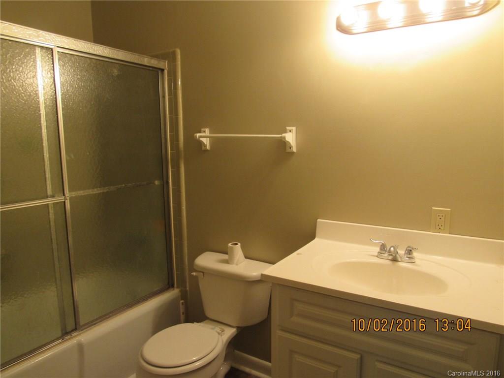 Woodland Hills - Residential