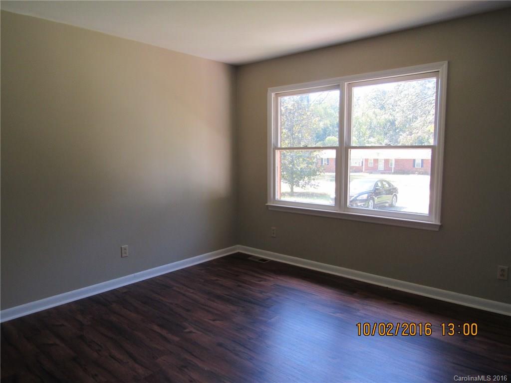 Woodland Hills - Residential