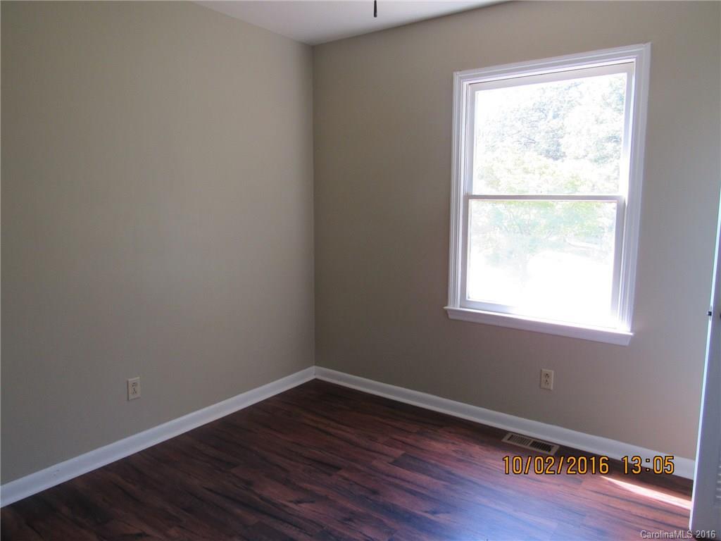 Woodland Hills - Residential