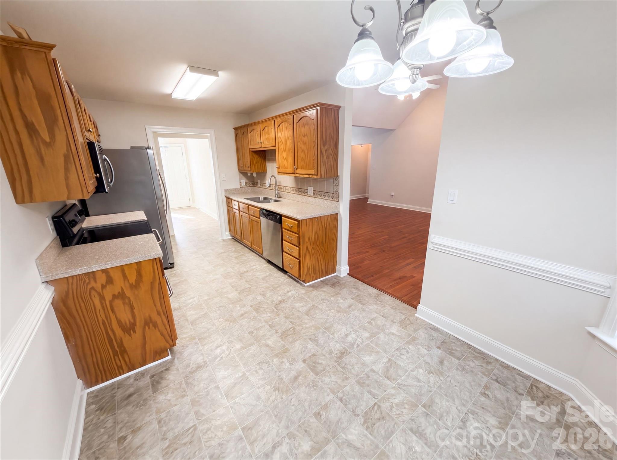 2037 Olde Towne Drive