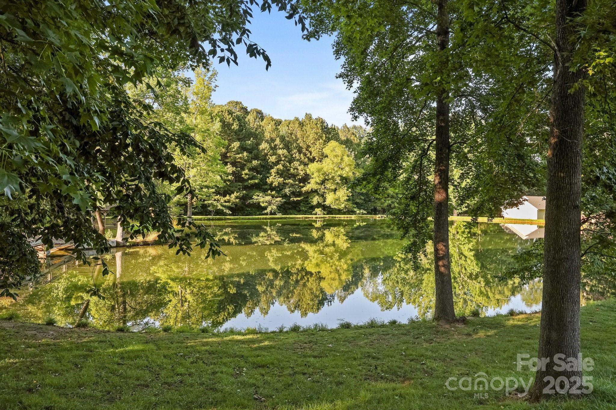 322 Oakview Drive
