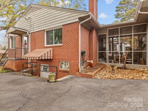 A home in Hickory