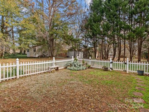 A home in Hickory