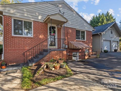 A home in Hickory