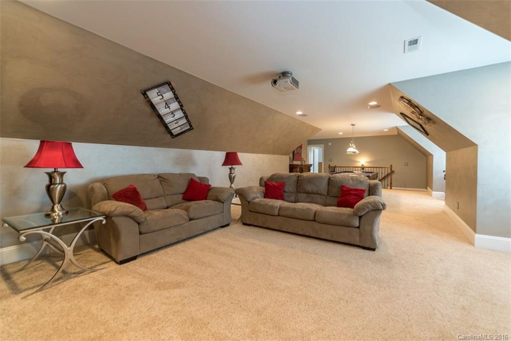 Carolina Coves - Residential