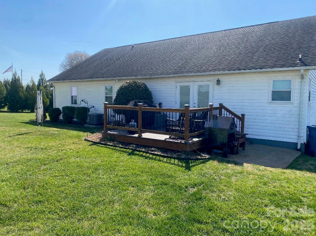 Flying V Acres - Residential