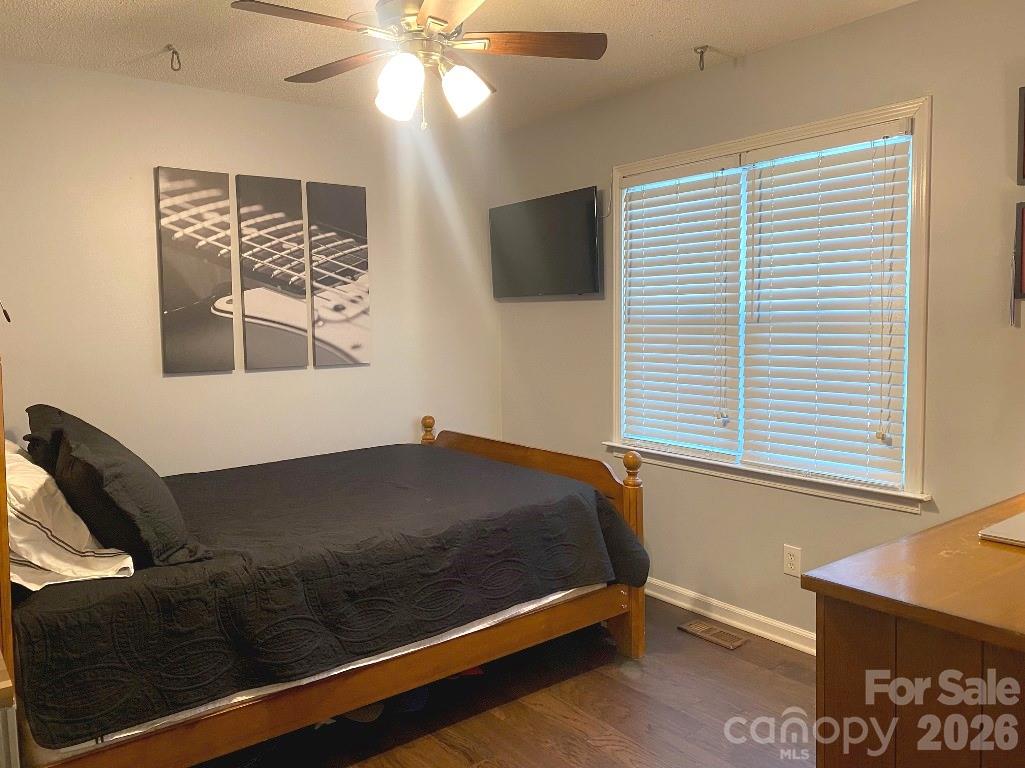 Flying V Acres - Residential