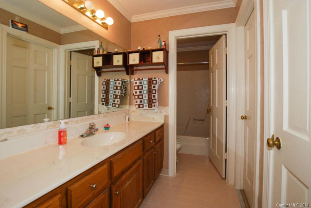 Oakhurst - Residential