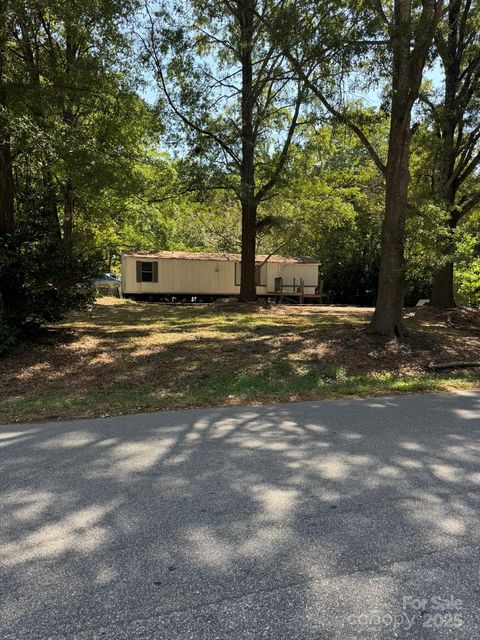 Photo of 5121 Morningwood Drive, Matthews, NC 28105 (MLS # 4299982)