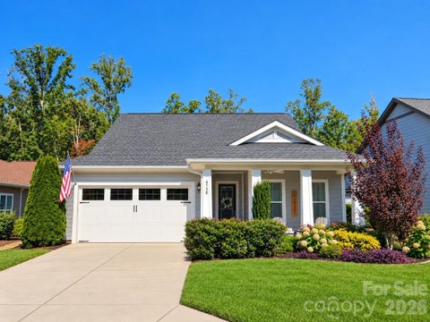 Photo of 4738 Looking Glass Trail, Denver, NC 28037 (MLS # 4428994)