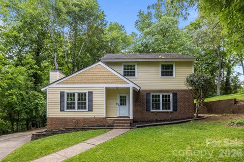 Photo of 6713 William Harry Court, Charlotte, NC 28211 (MLS # 4418714)