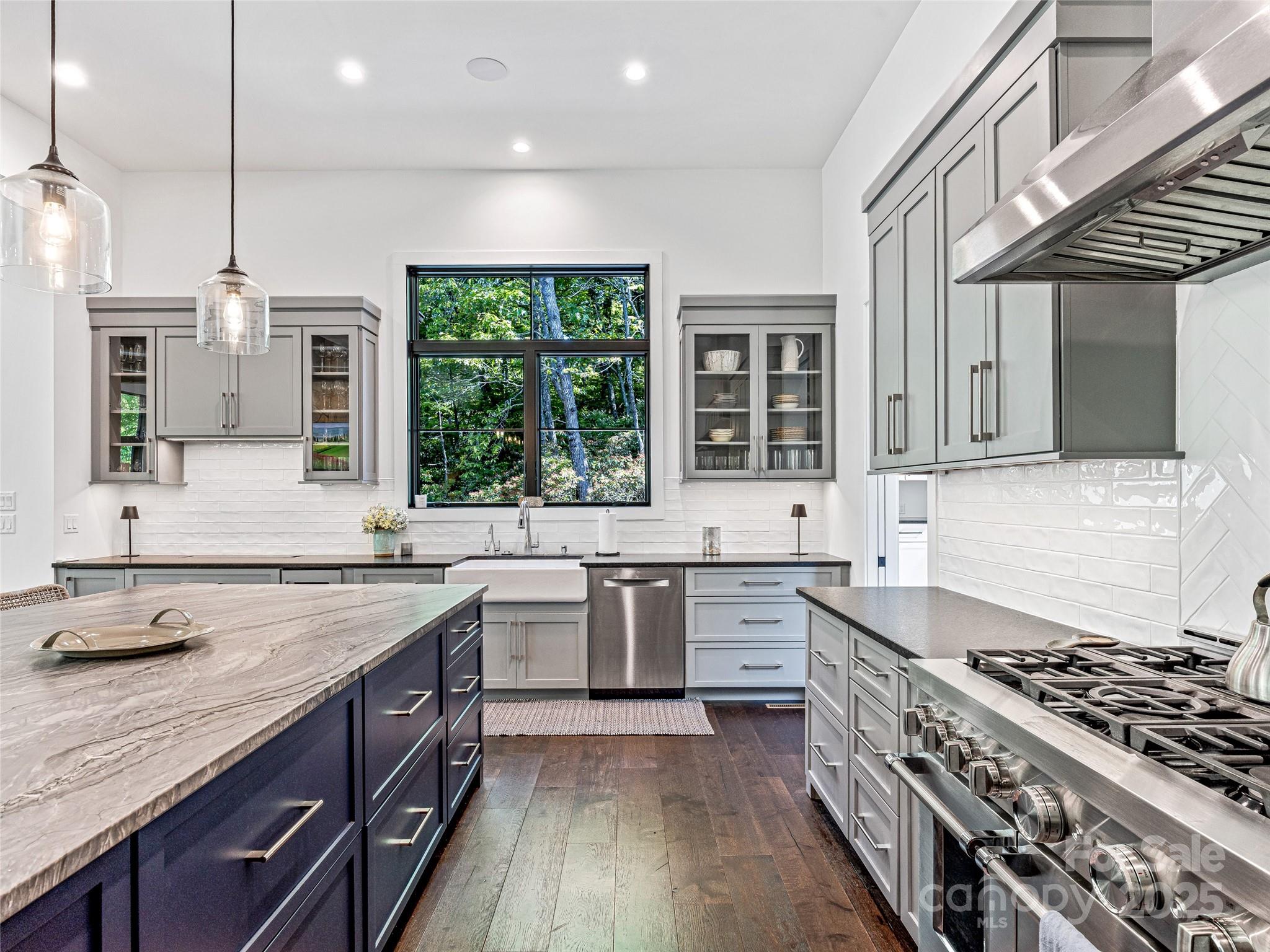 Lake Toxaway Estates - Residential