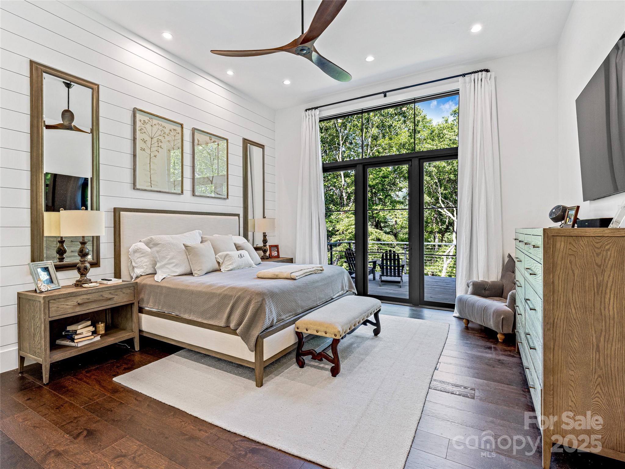 Lake Toxaway Estates - Residential