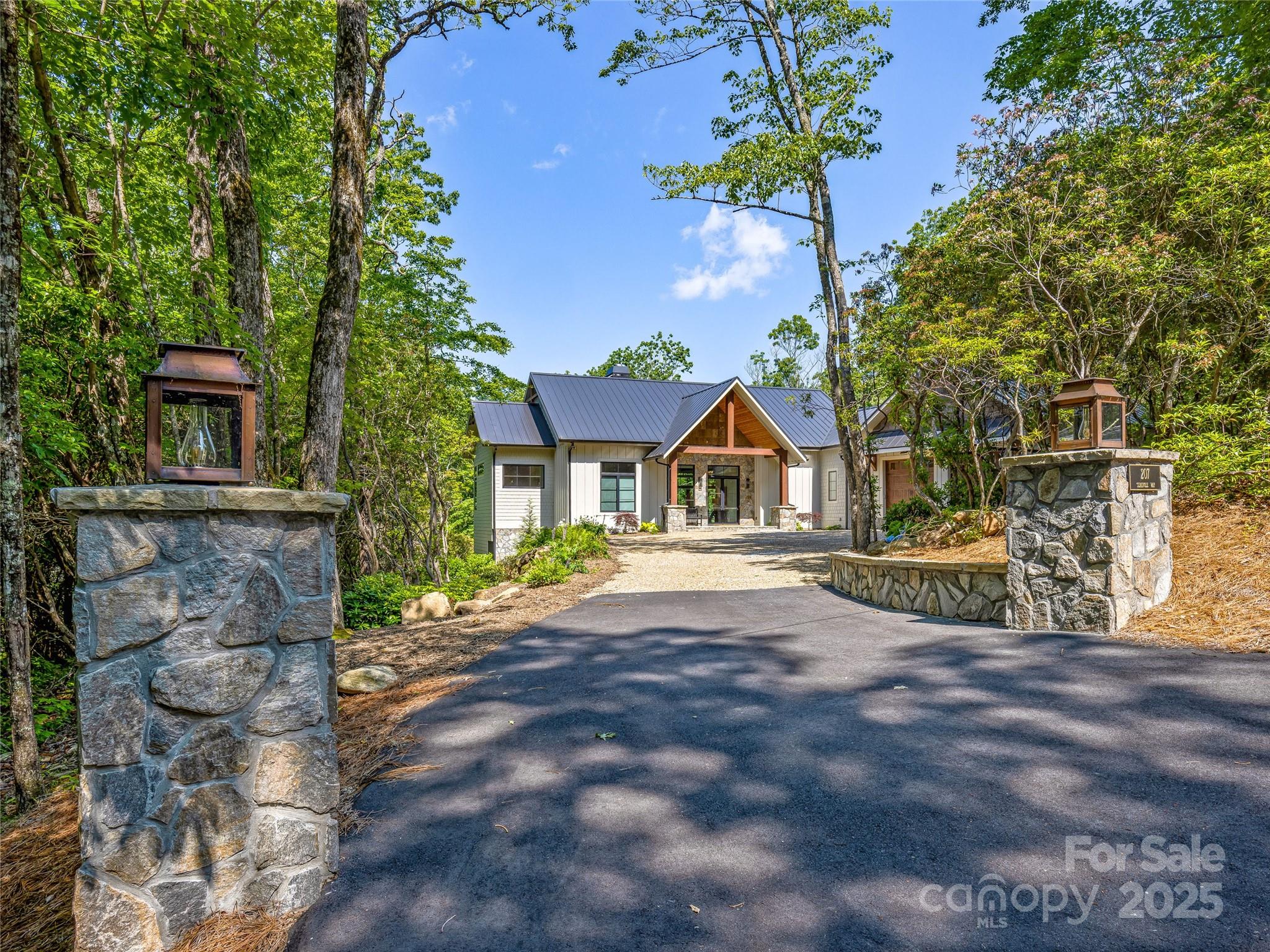 Lake Toxaway Estates - Residential