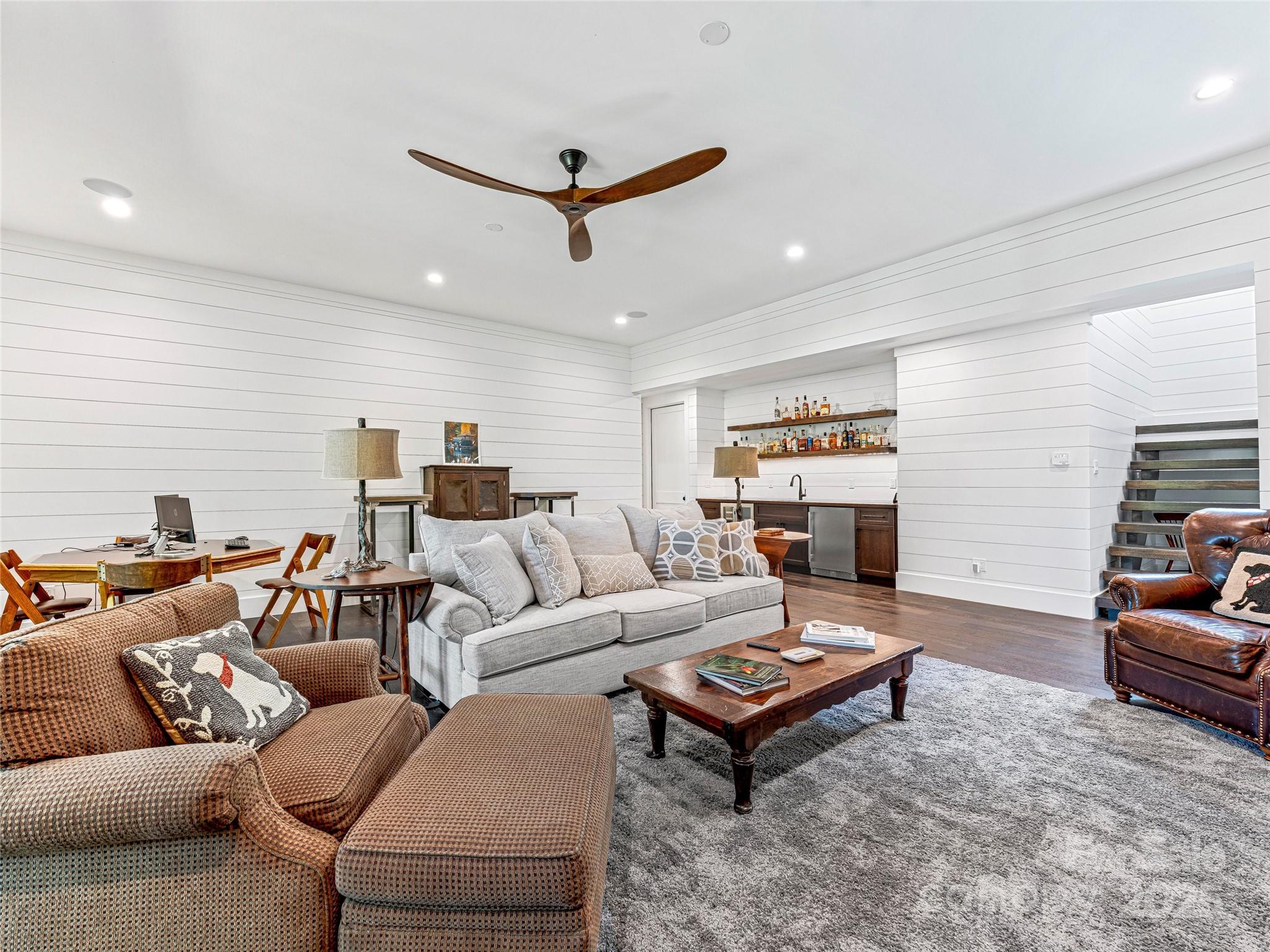 Lake Toxaway Estates - Residential