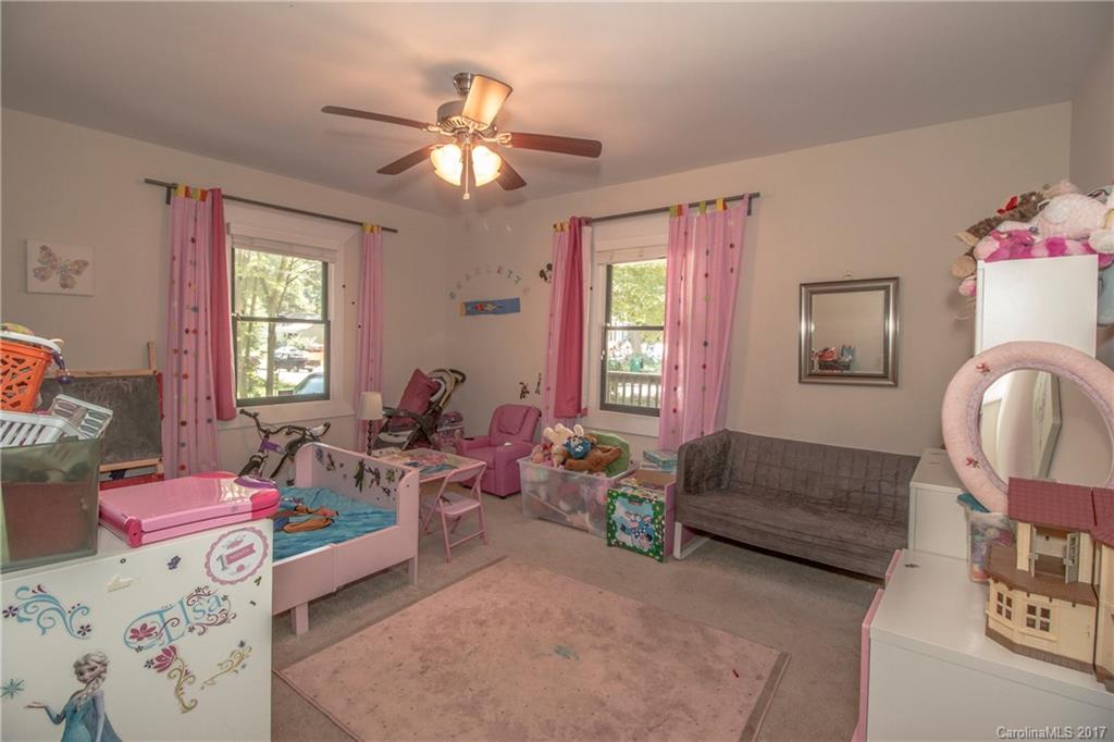 Villa Heights - Residential