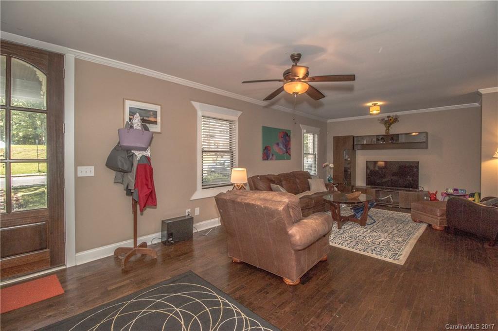 Villa Heights - Residential