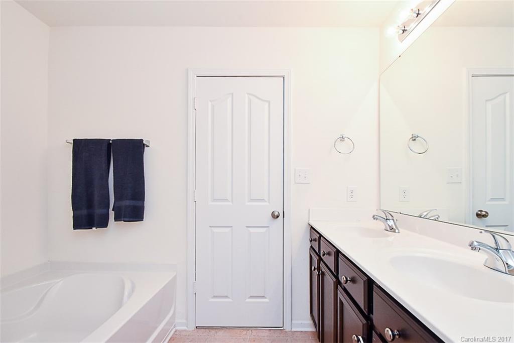 Reid Pointe - Residential