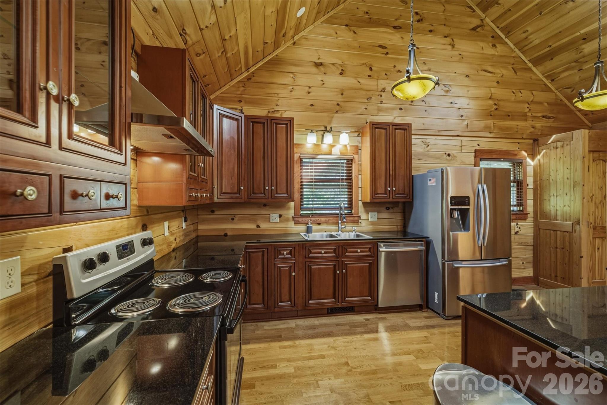 Grandview Peaks - Residential