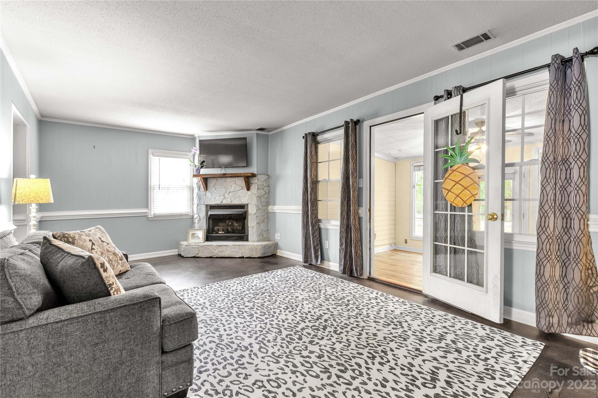 Forest Hills - Residential