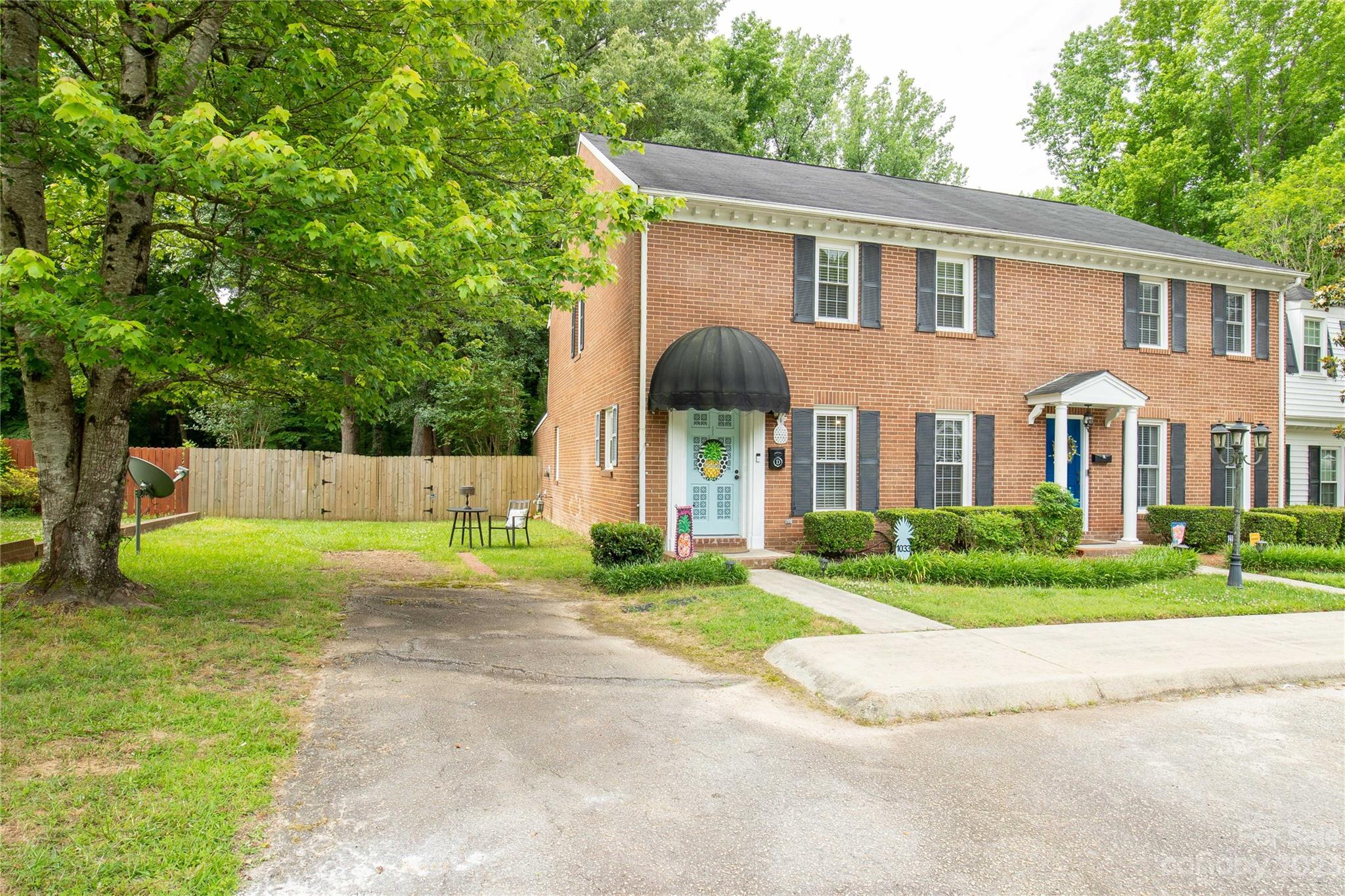 Forest Hills - Residential