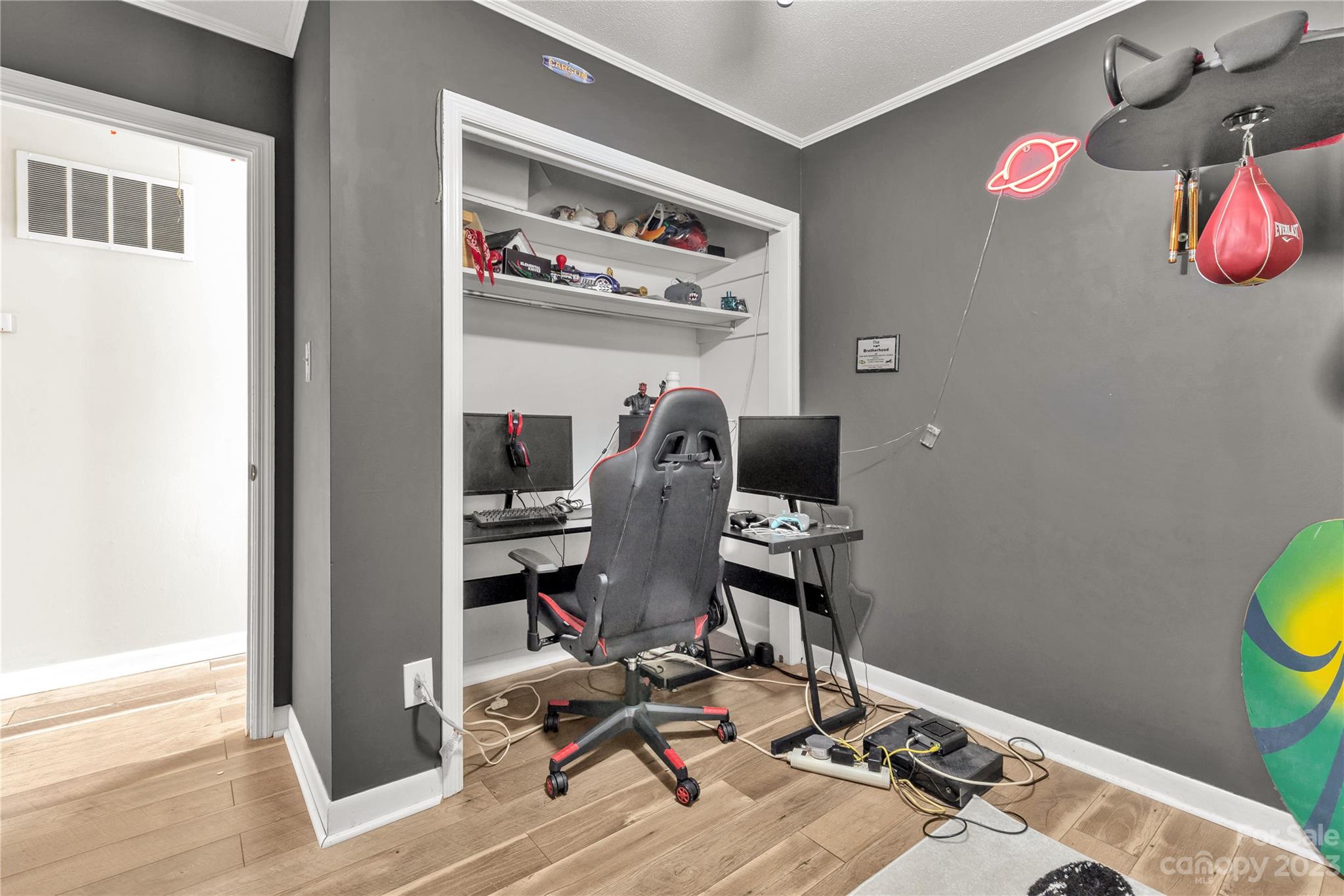 Forest Hills - Residential