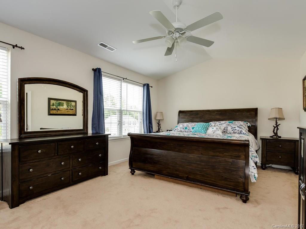 Gunnars Ridge - Residential