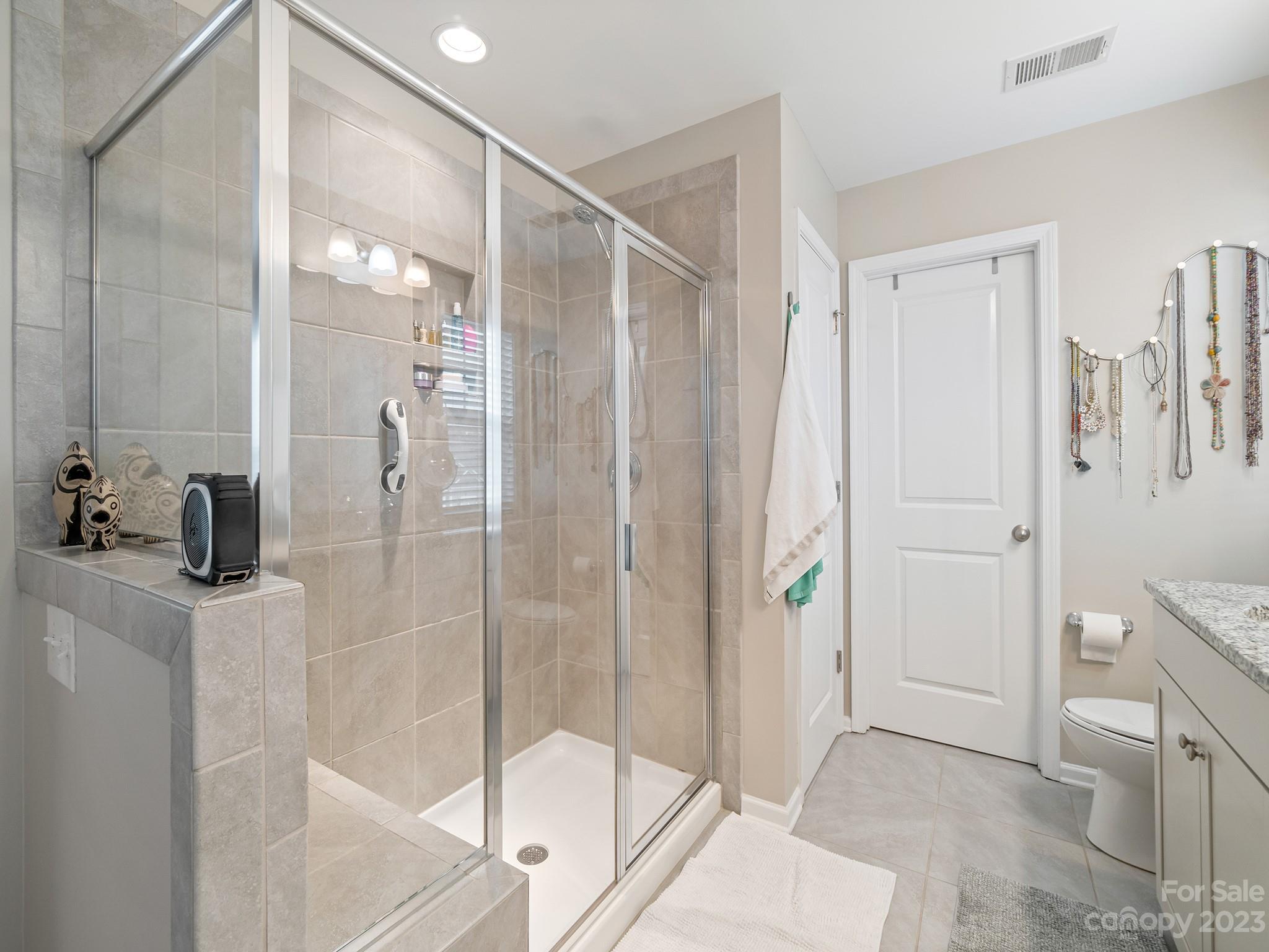 The Woods at Davis Lake - Residential