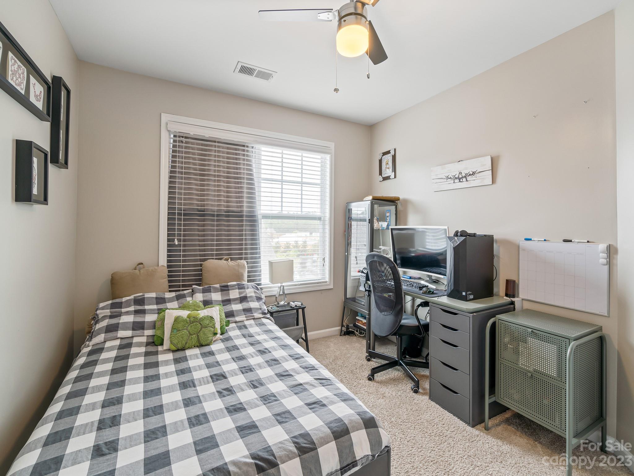 The Woods at Davis Lake - Residential