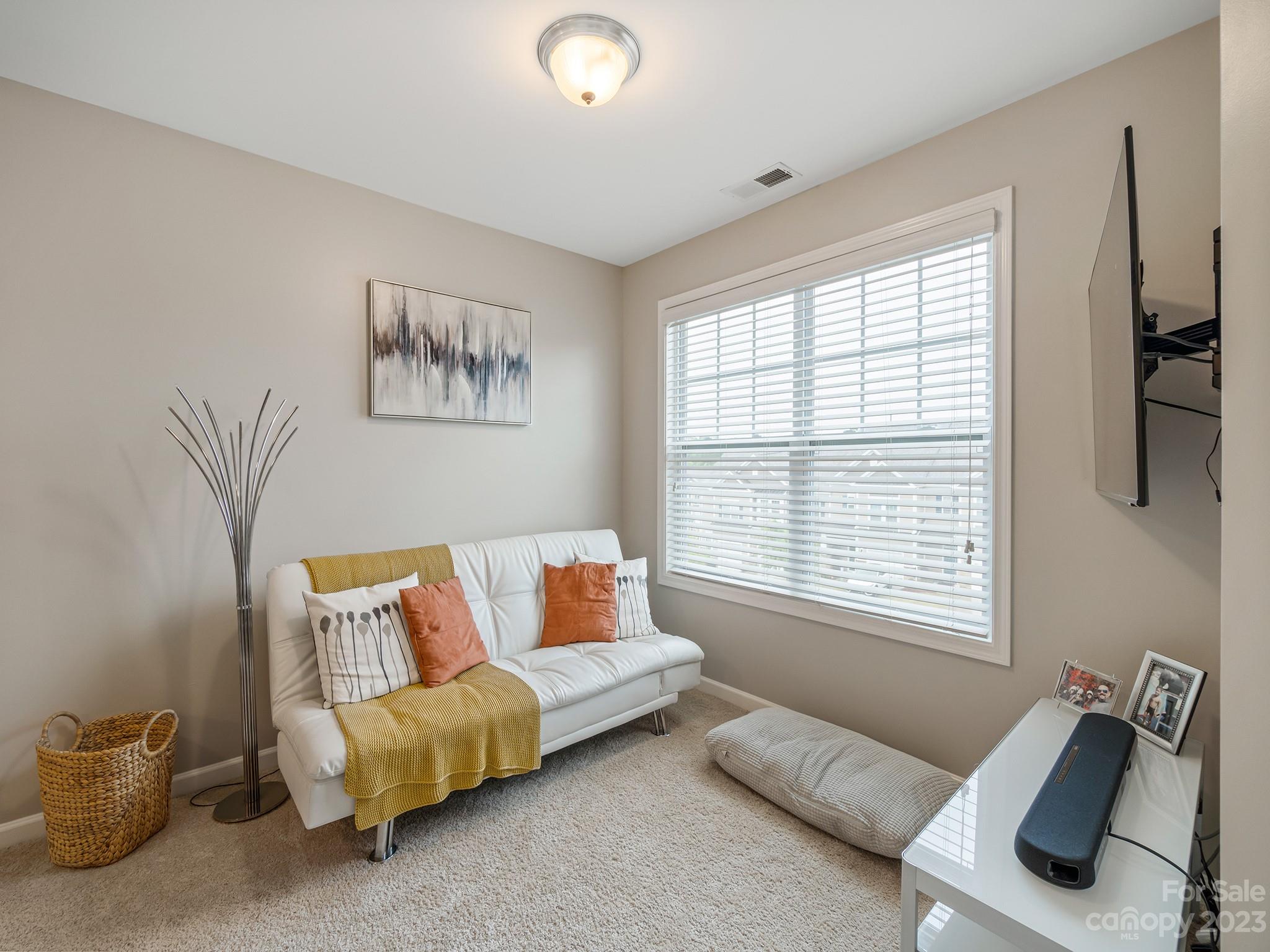 The Woods at Davis Lake - Residential