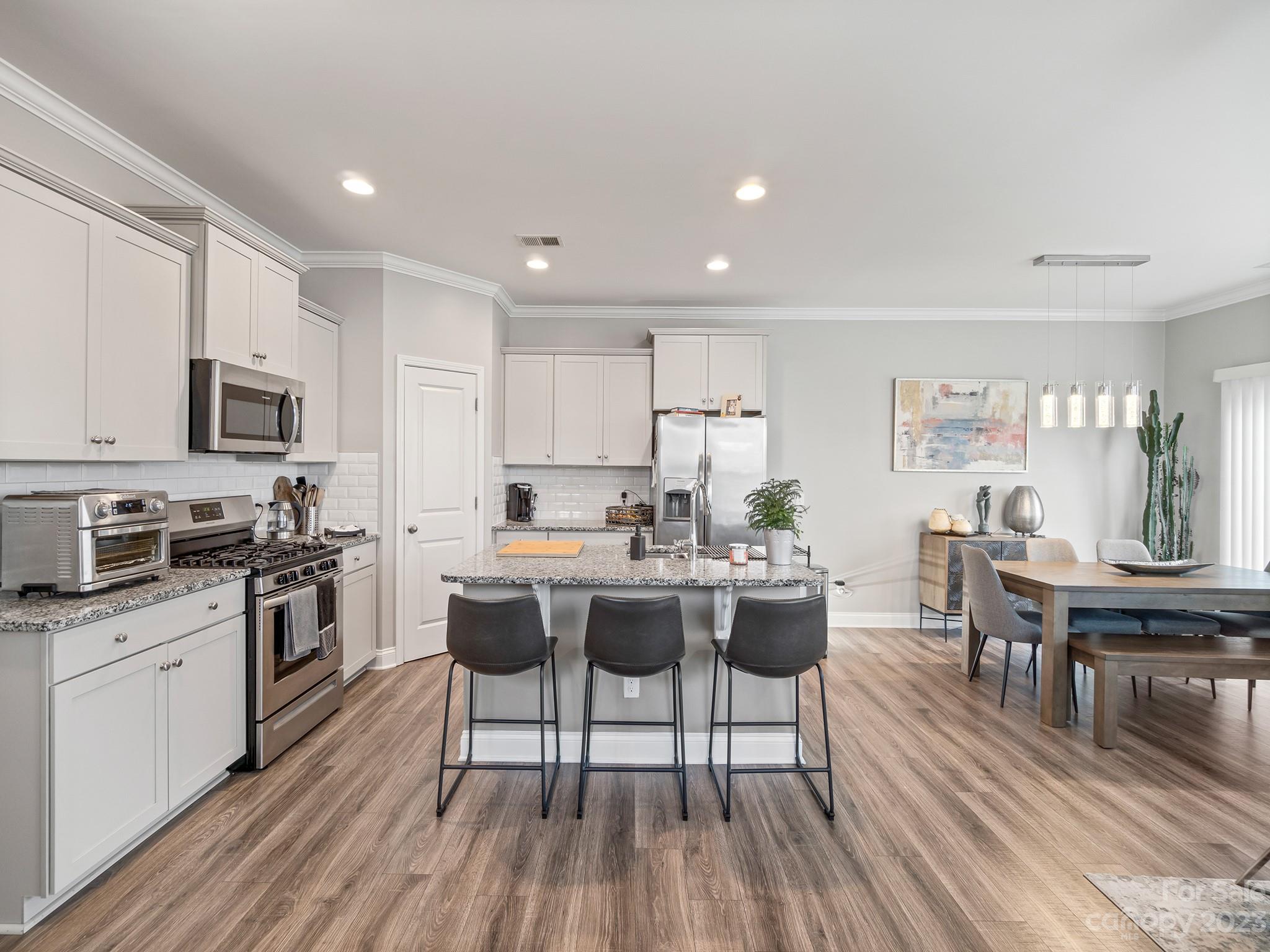 The Woods at Davis Lake - Residential