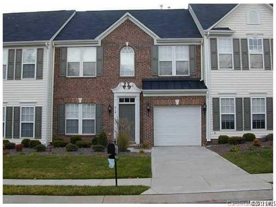 Spacious town home with all the appliances. Dining Room, eat-in Kitchen, Sun Room w/ patio access. 3 bedrooms, 2.5 baths. Washer/ dryer included. One car garage. Community pool.