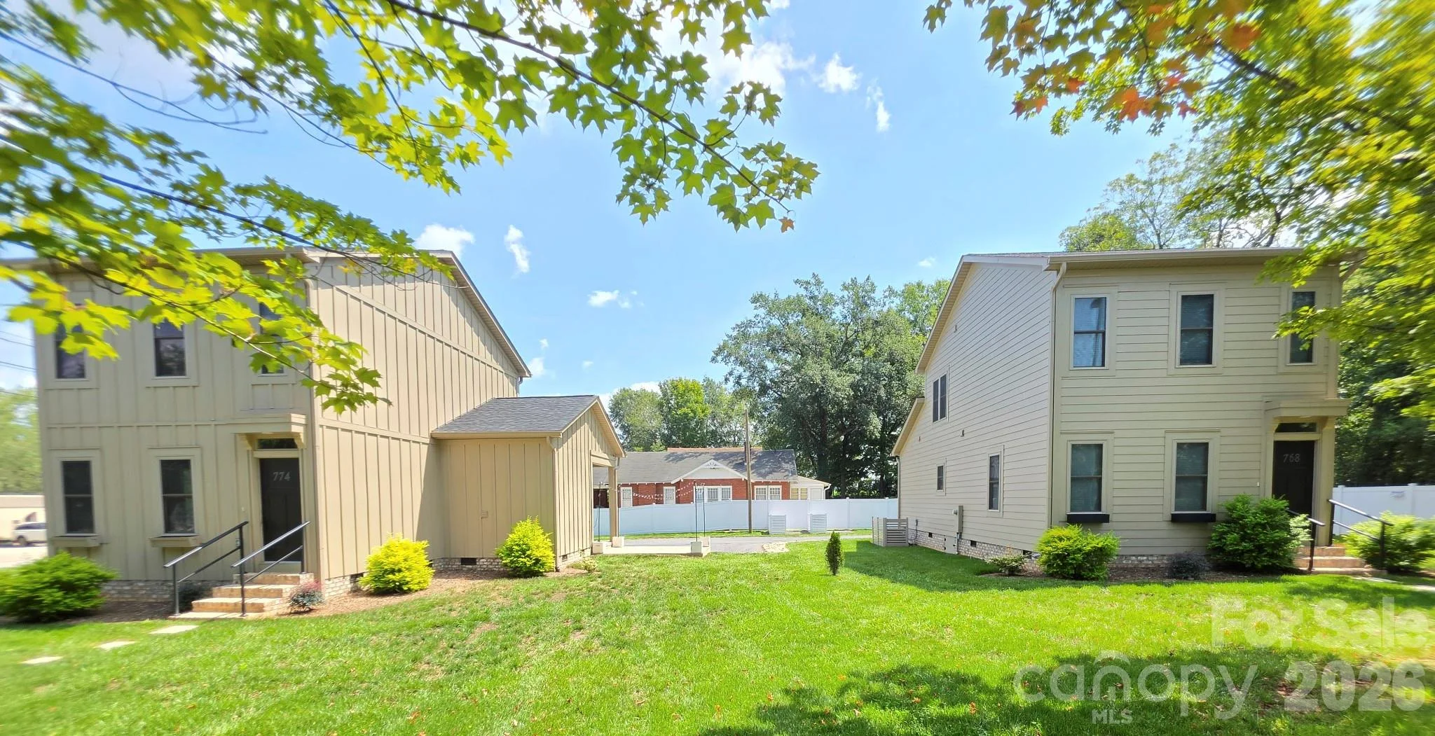 768 8th Street NE, Hickory, NC, 28601