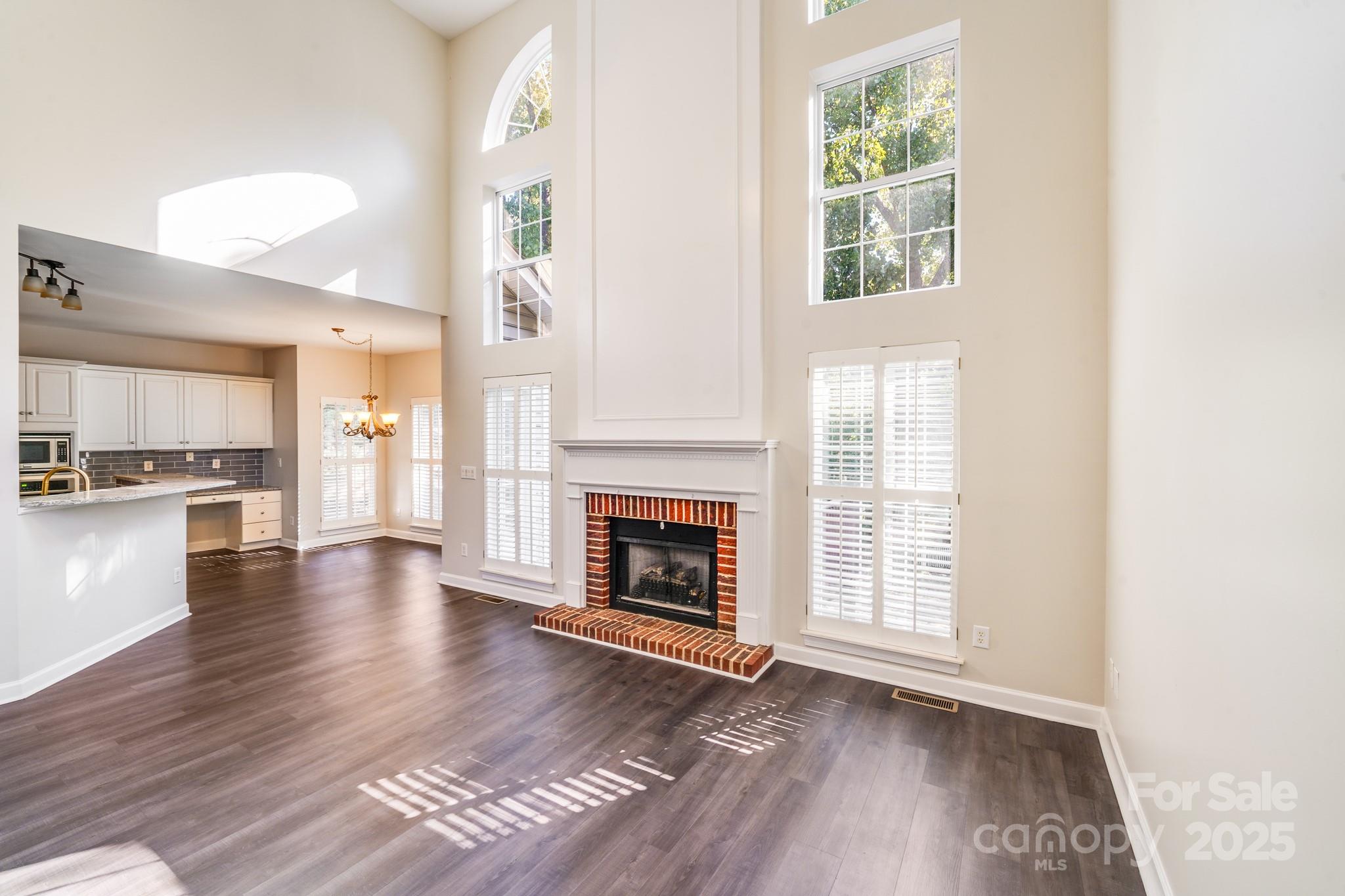 10437 Rougemont Lane