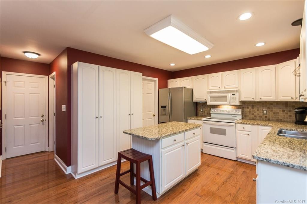 Tega Cay - Residential