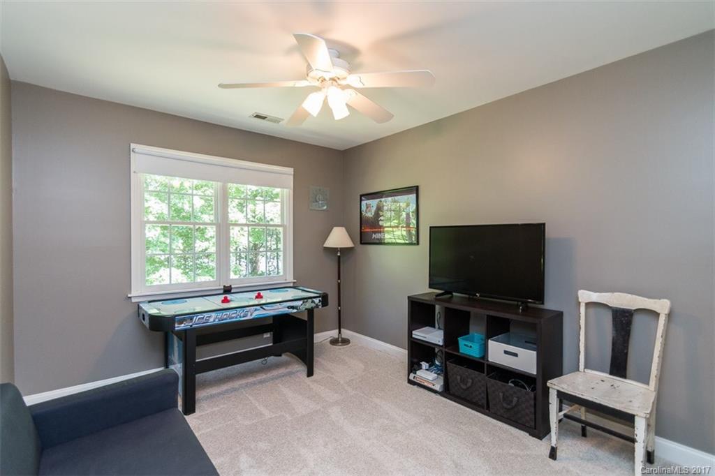 Tega Cay - Residential