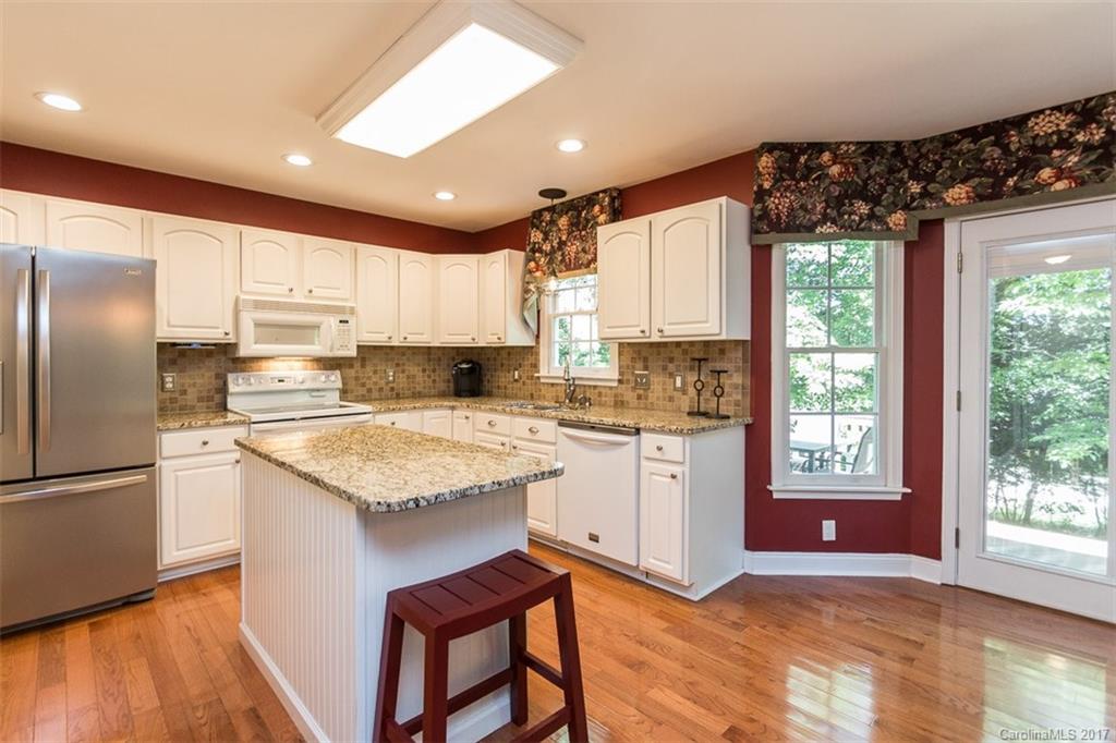 Tega Cay - Residential