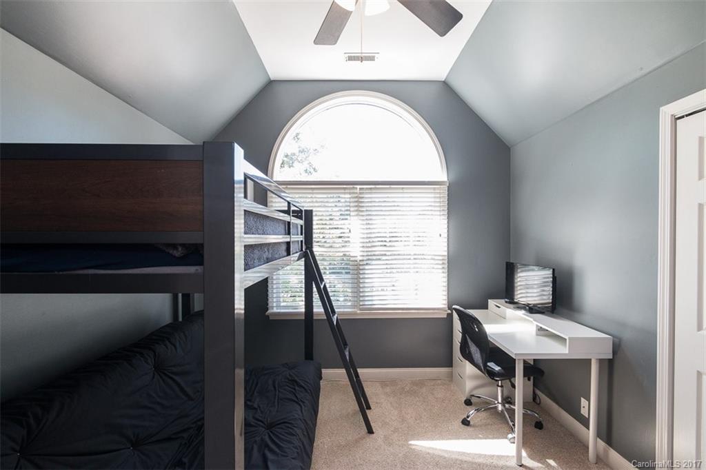 Tega Cay - Residential