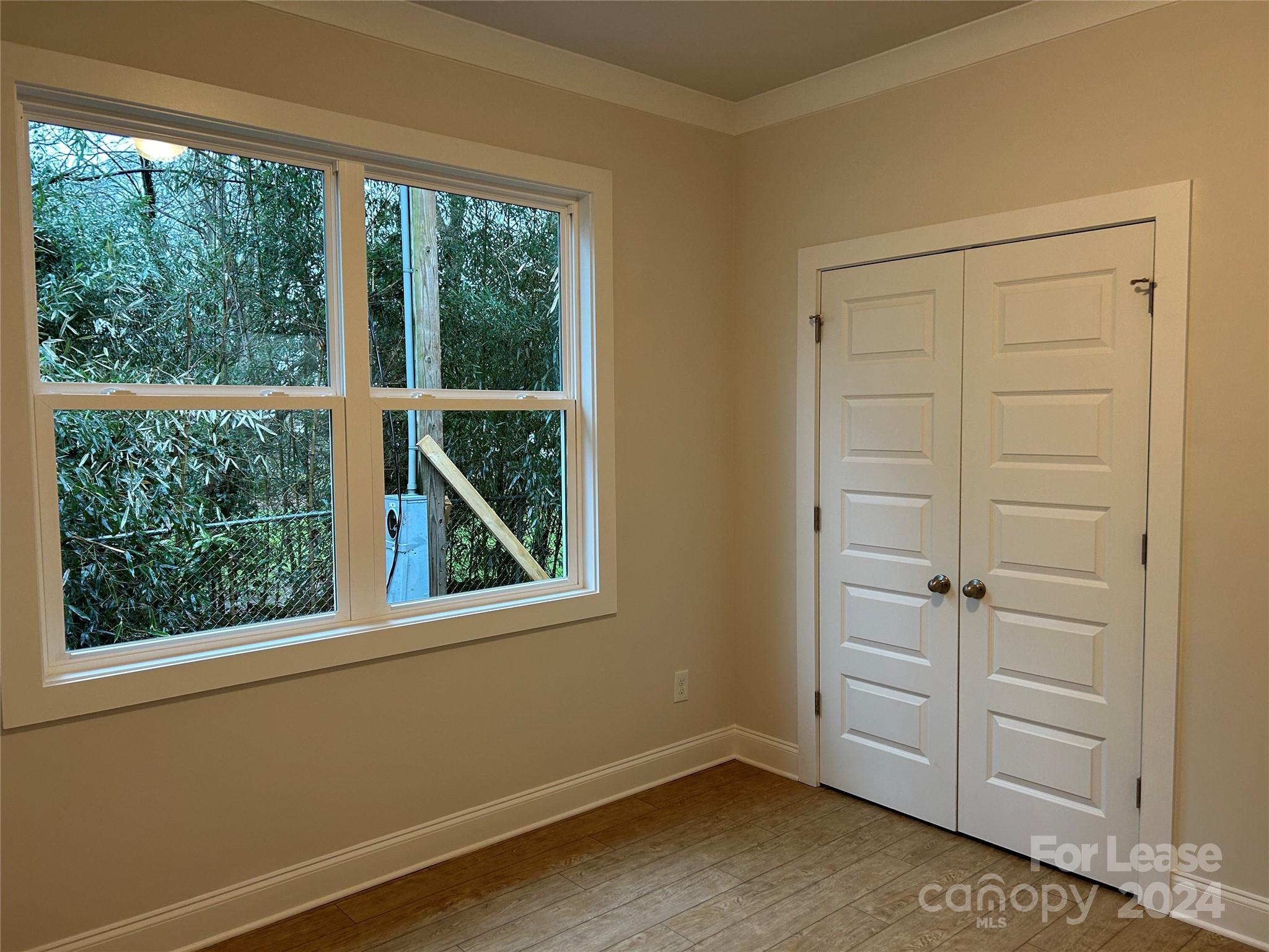 Oakhurst - Residential Lease