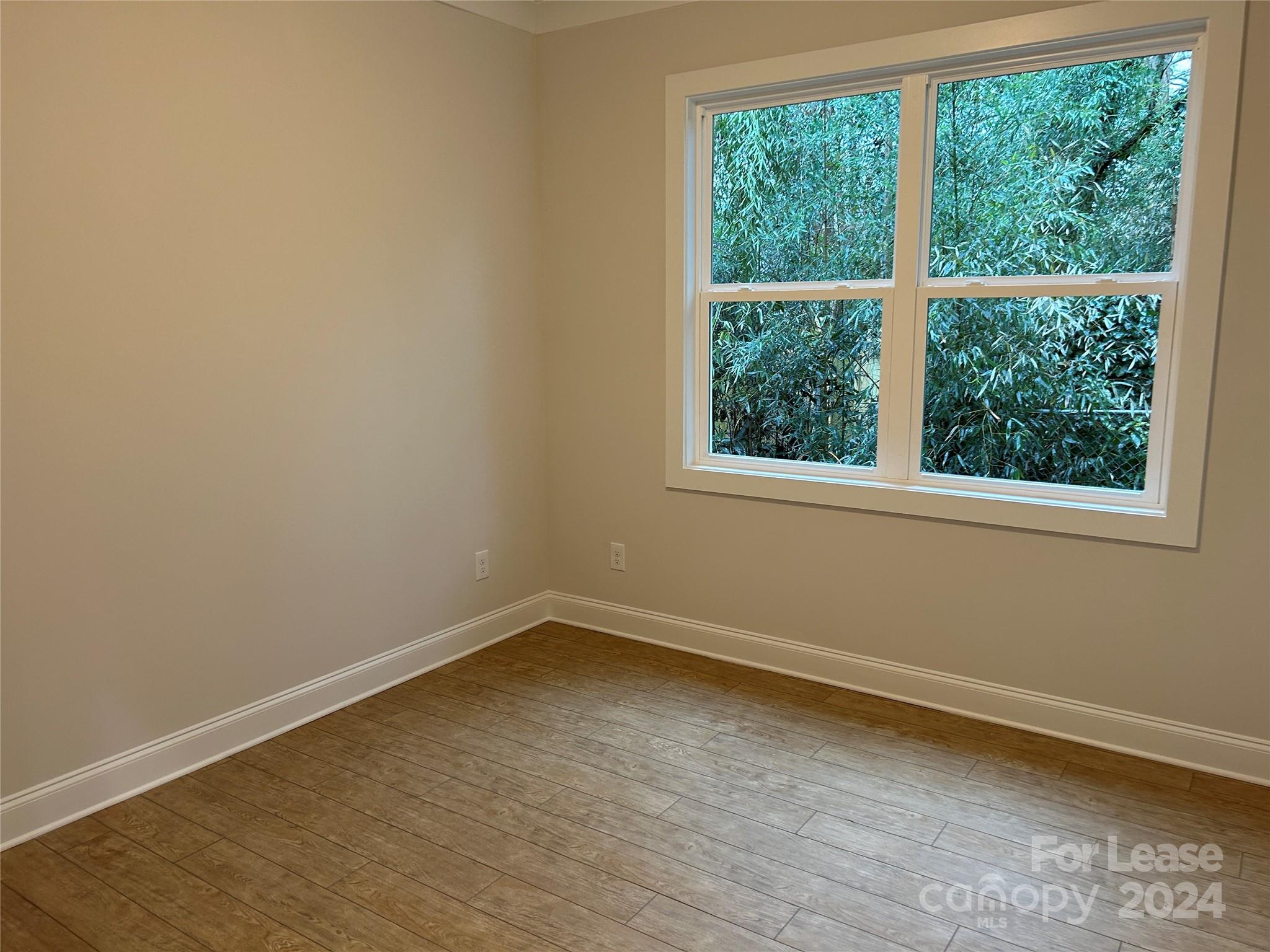 Oakhurst - Residential Lease