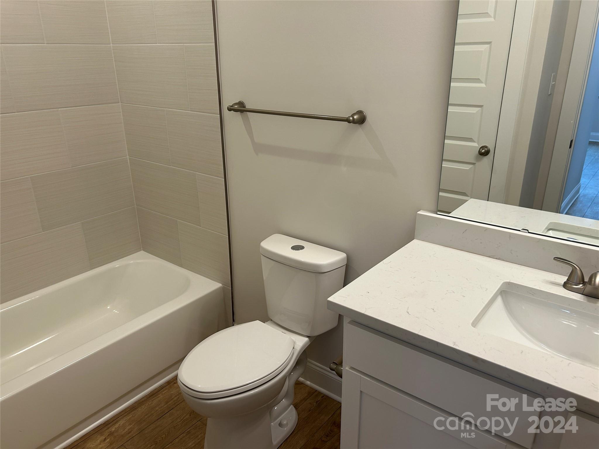 Oakhurst - Residential Lease