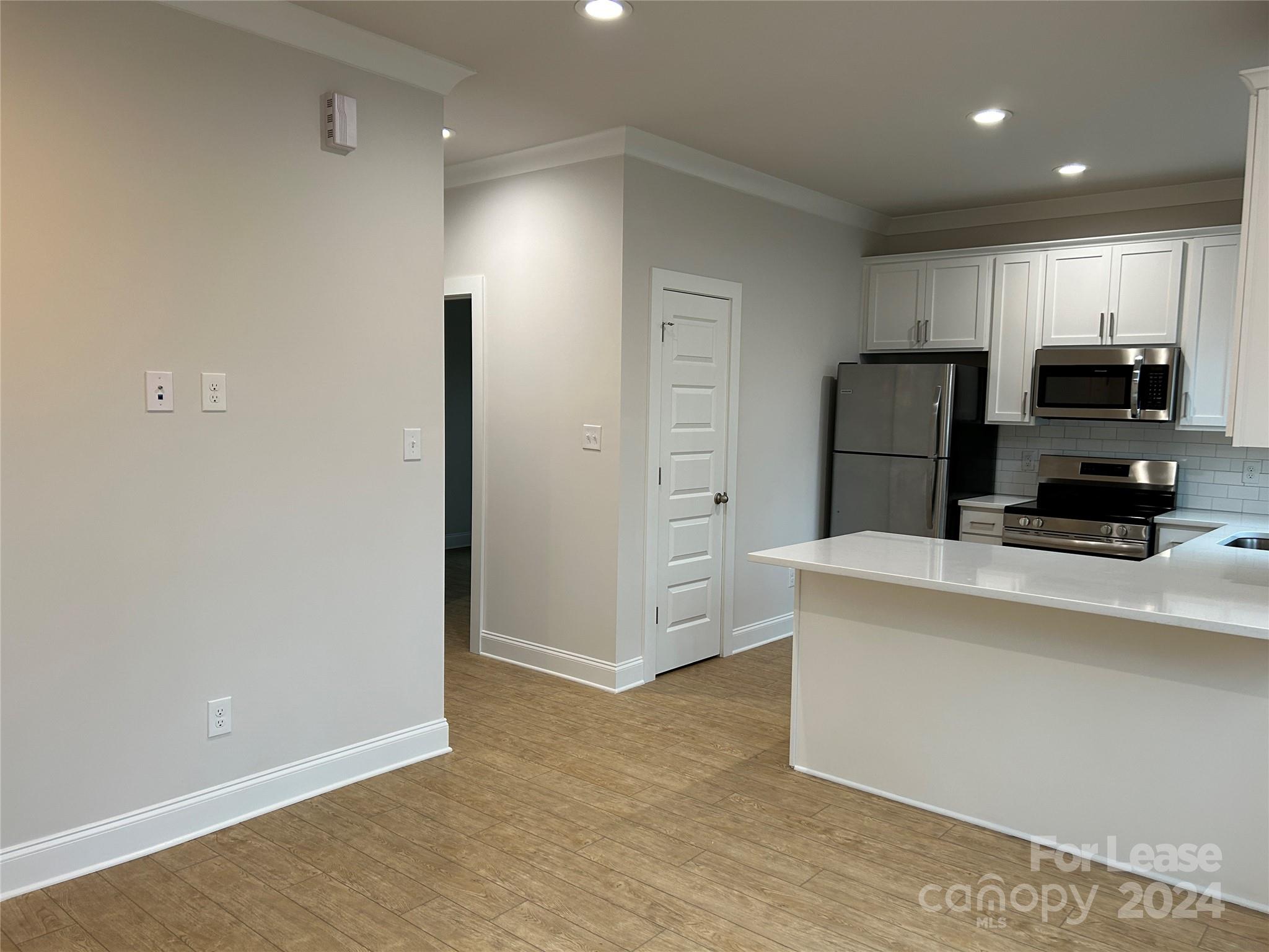 Oakhurst - Residential Lease