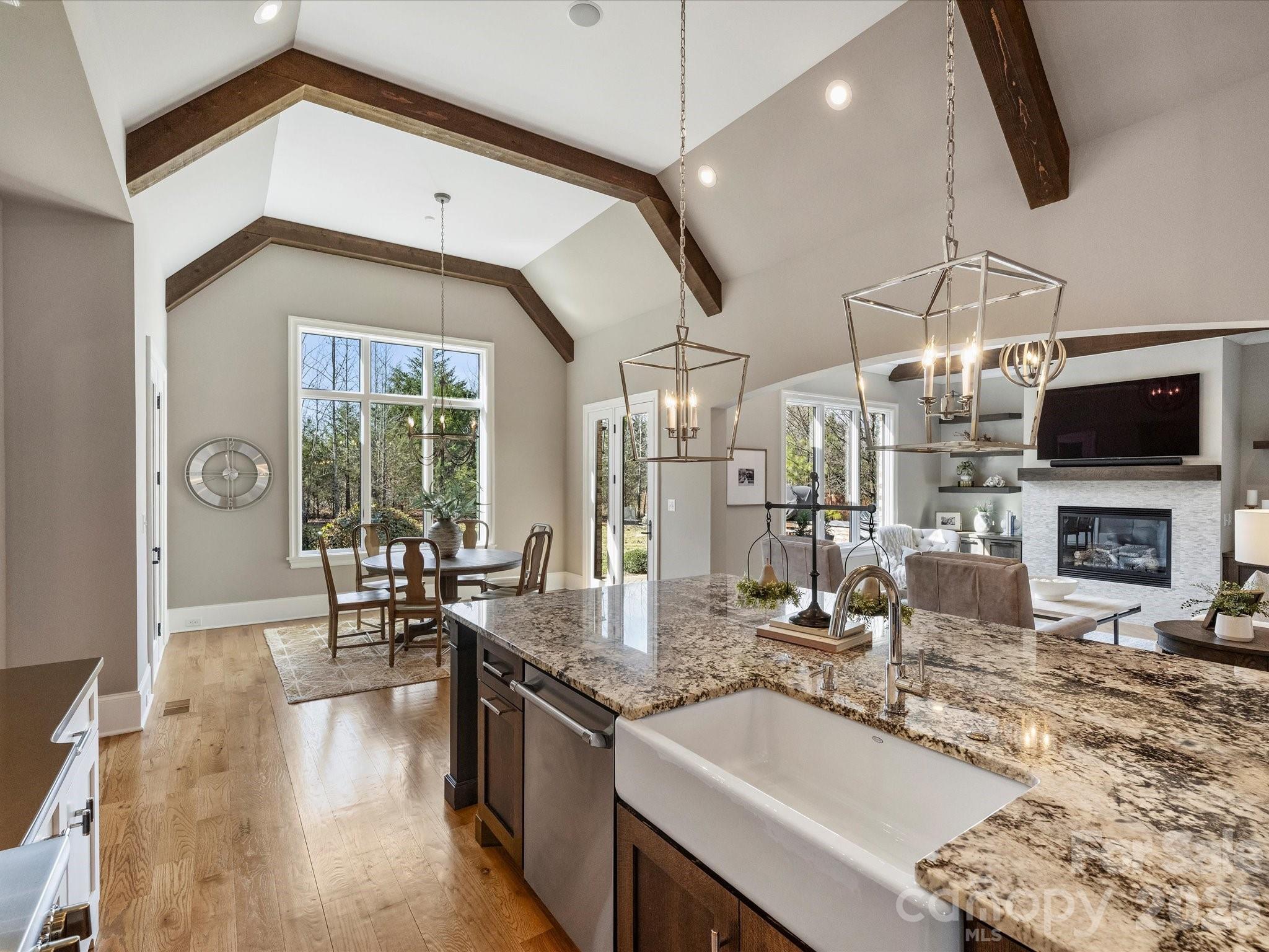 Cardinal Crest - Residential