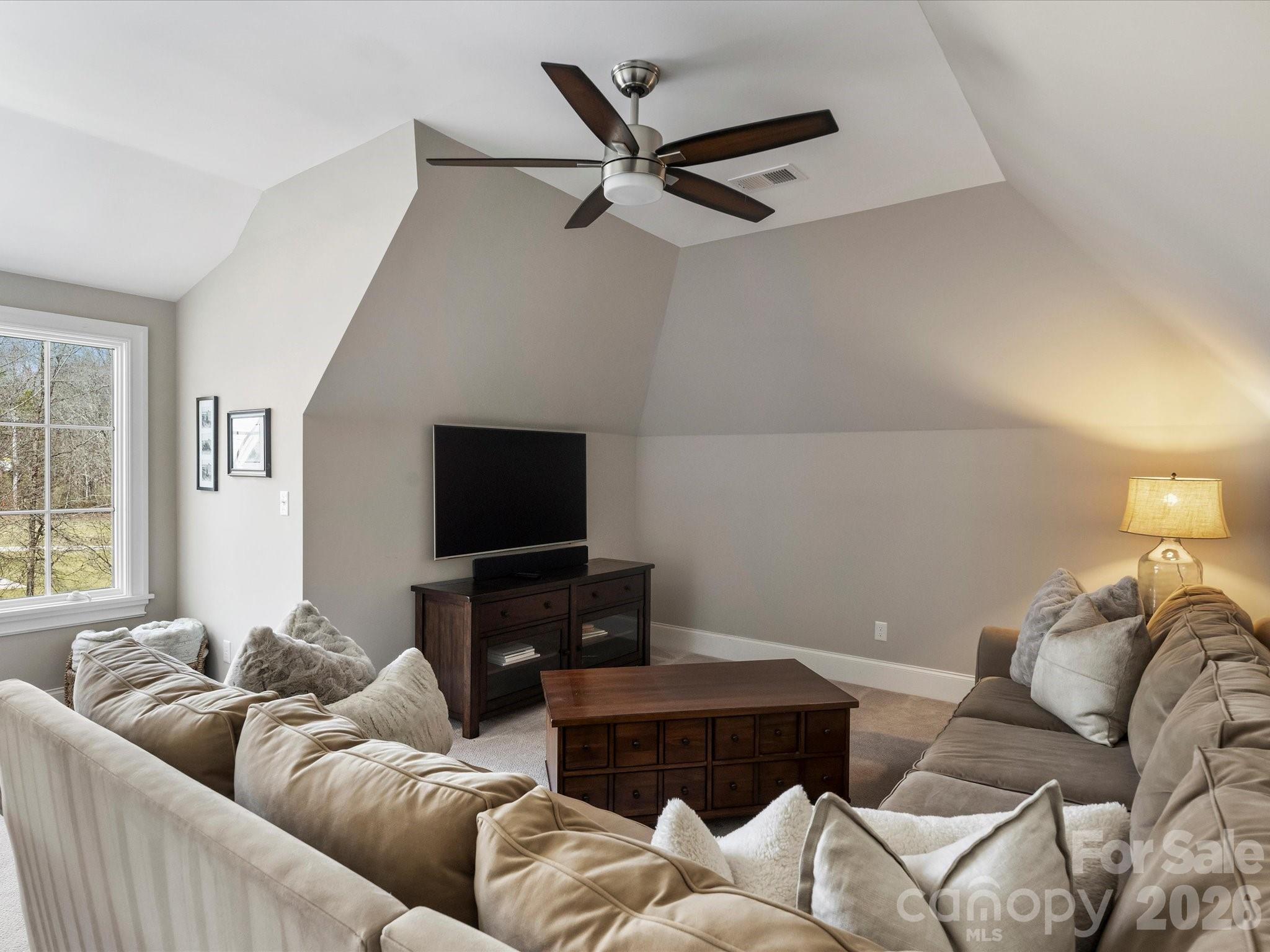 Cardinal Crest - Residential