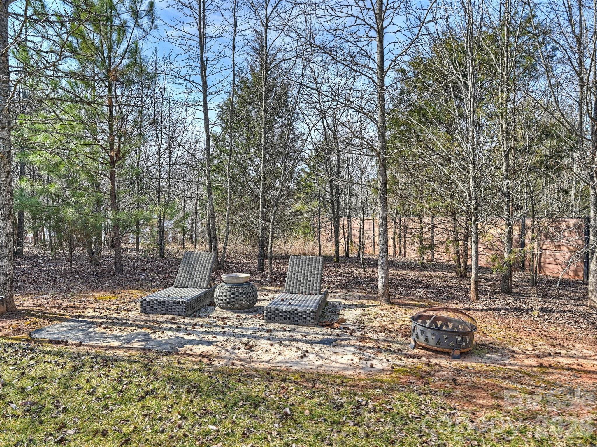 Cardinal Crest - Residential