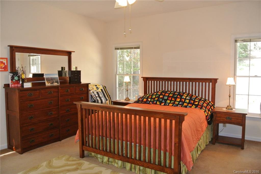 Deerlake Village - Residential