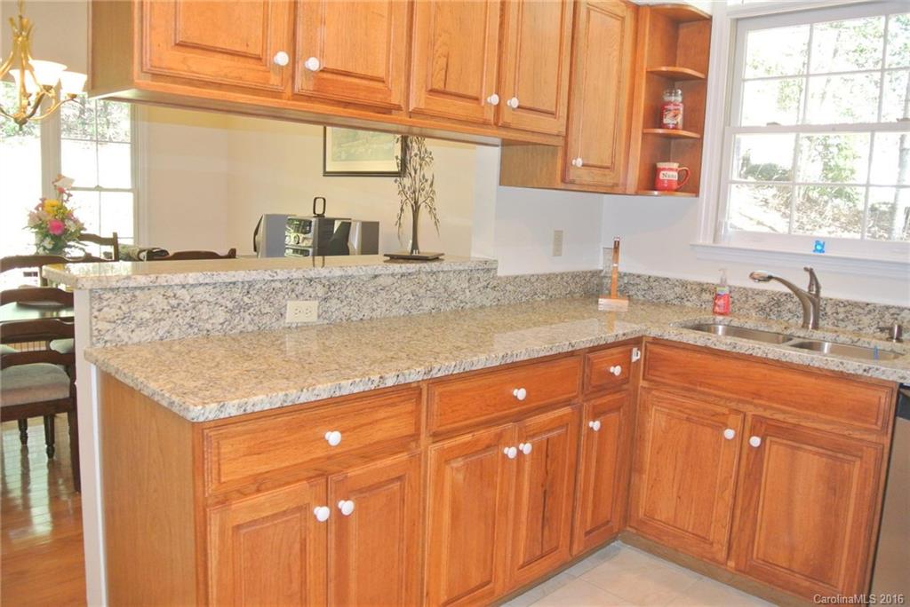 Deerlake Village - Residential