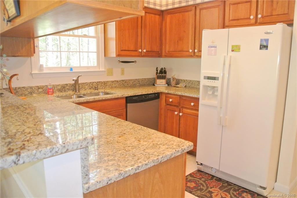 Deerlake Village - Residential