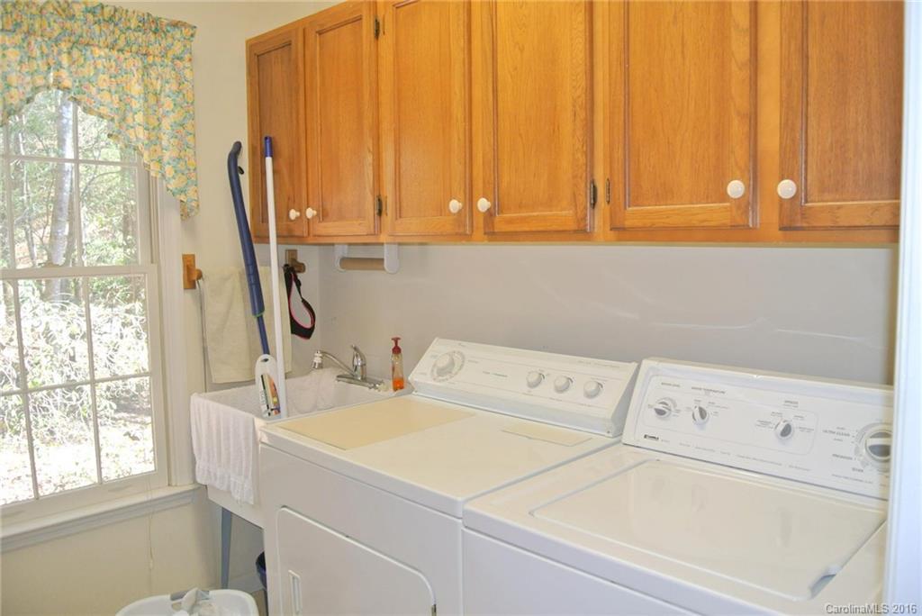 Deerlake Village - Residential